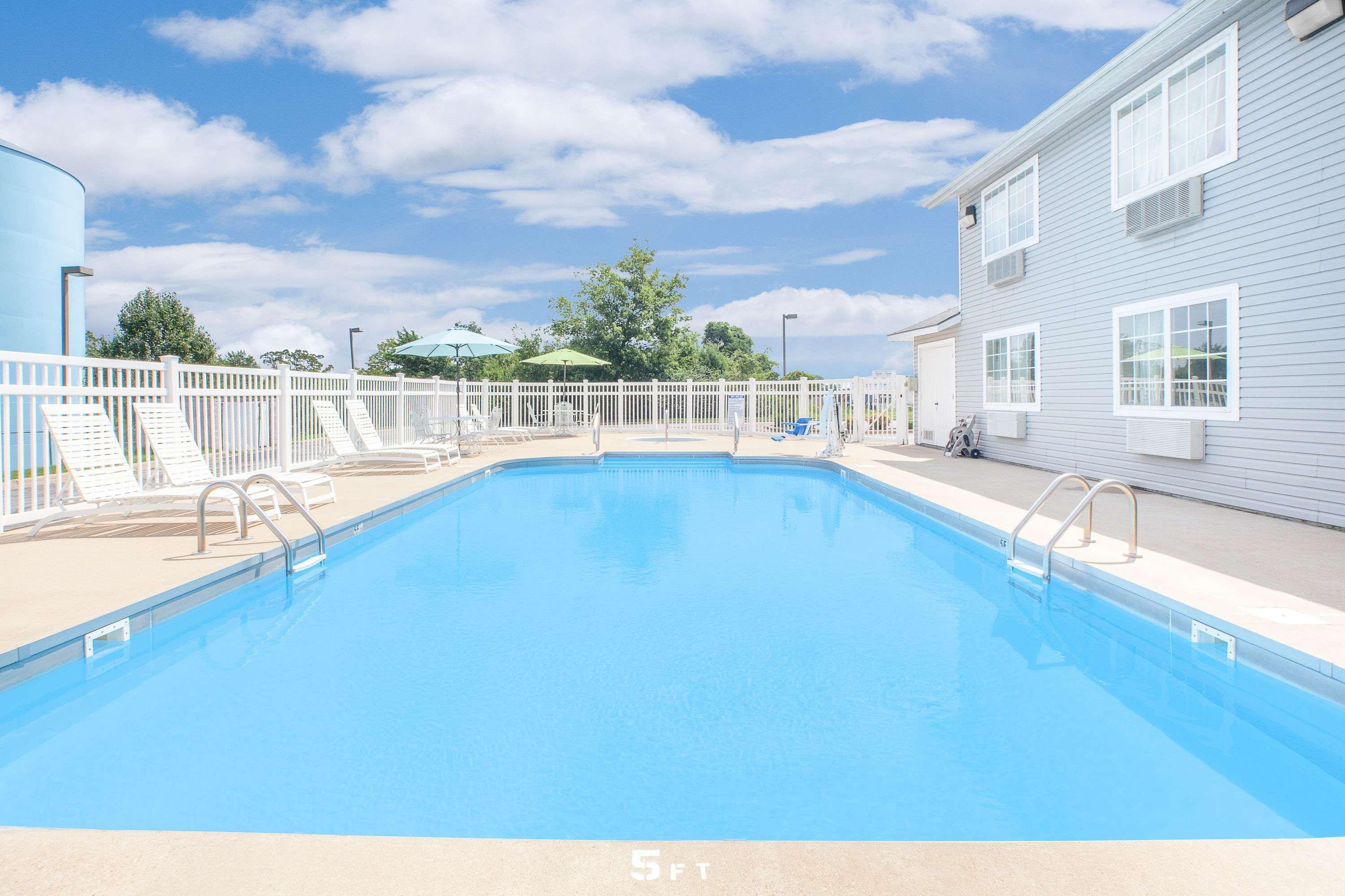 Days Inn By Wyndham Mountain Home Exterior photo